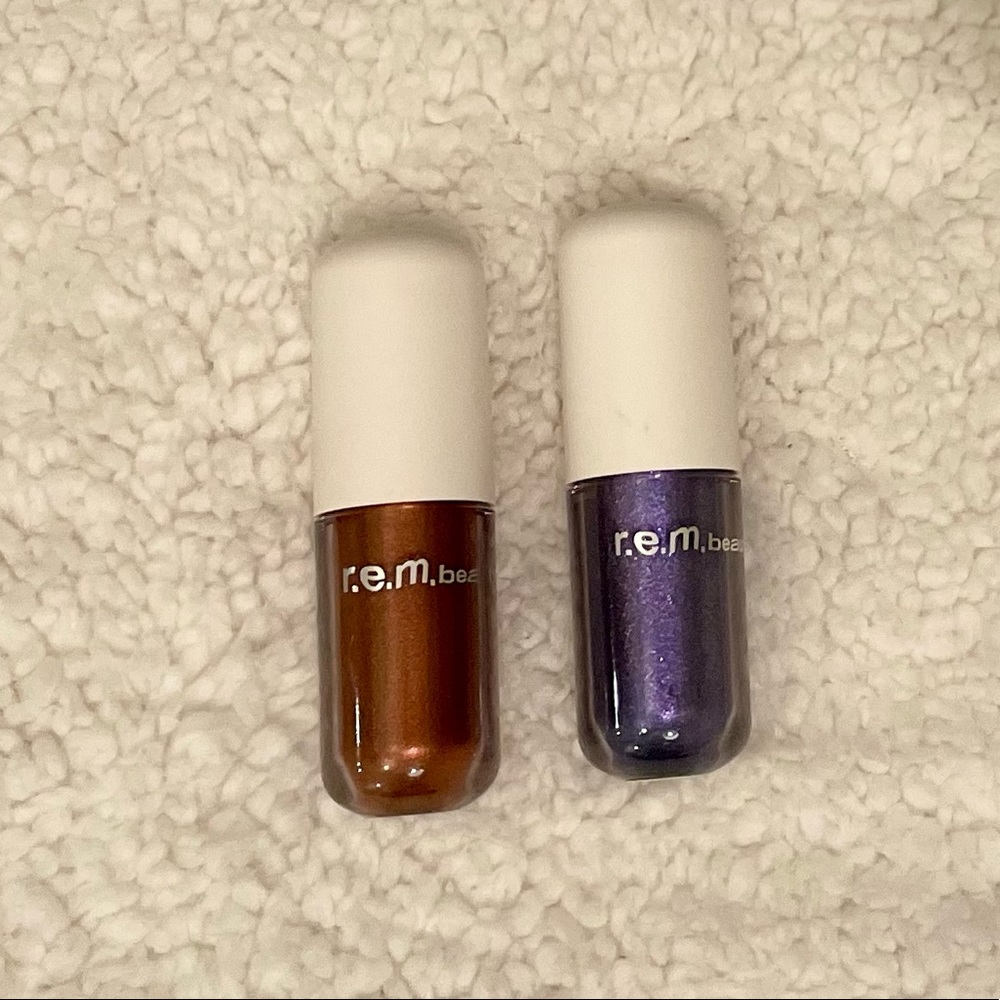 REM beauty midnight shadow duo